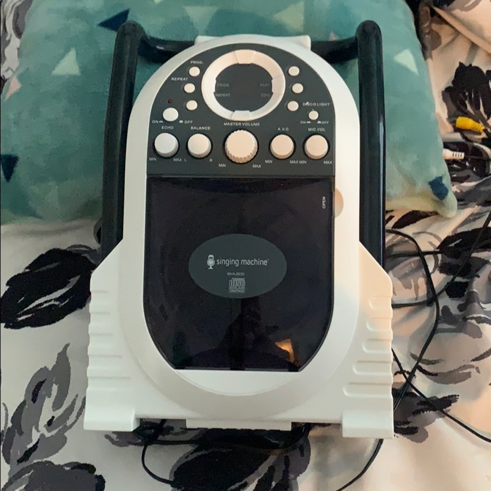 Kids karaoke machine